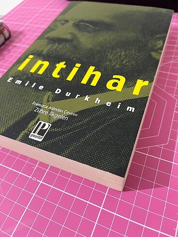  Beden Renk Emile Durkheim İntihar