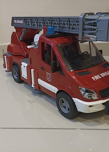 Beden Renk Mercedes-Benz Sprinter Merdivenli İtfaiye