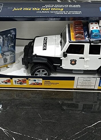 Bruder Jeep Wrangler U.R.Polis Aracı Ve Memur