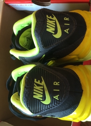 diğer Beden Nike AirMax 36.5 numara