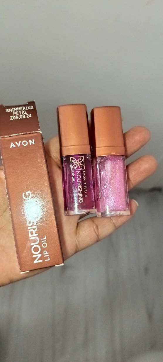 Avon Parlak Pembe Besleyici Lip Oil adet fıyatıdır - Görsel 4