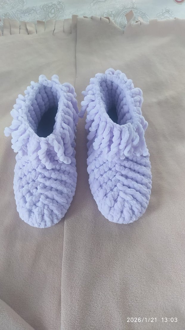 Kızlar için Örgü Bağcıklı Ev Terliği - Görsel 2