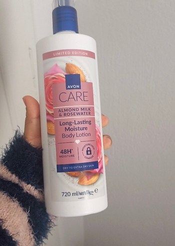 Avon Care Badem Sütü & Gül Suyu Vücut Losyonu 720ml - Görsel 3