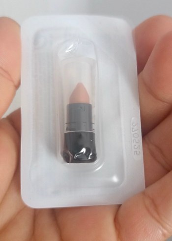 Bej Renkli küçük ruj bare - Görsel 2