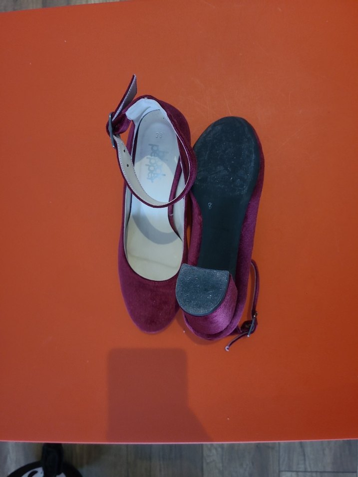 Black Pepper Bordo Süet Tokalı Kadın Ayakkabı - Görsel 3