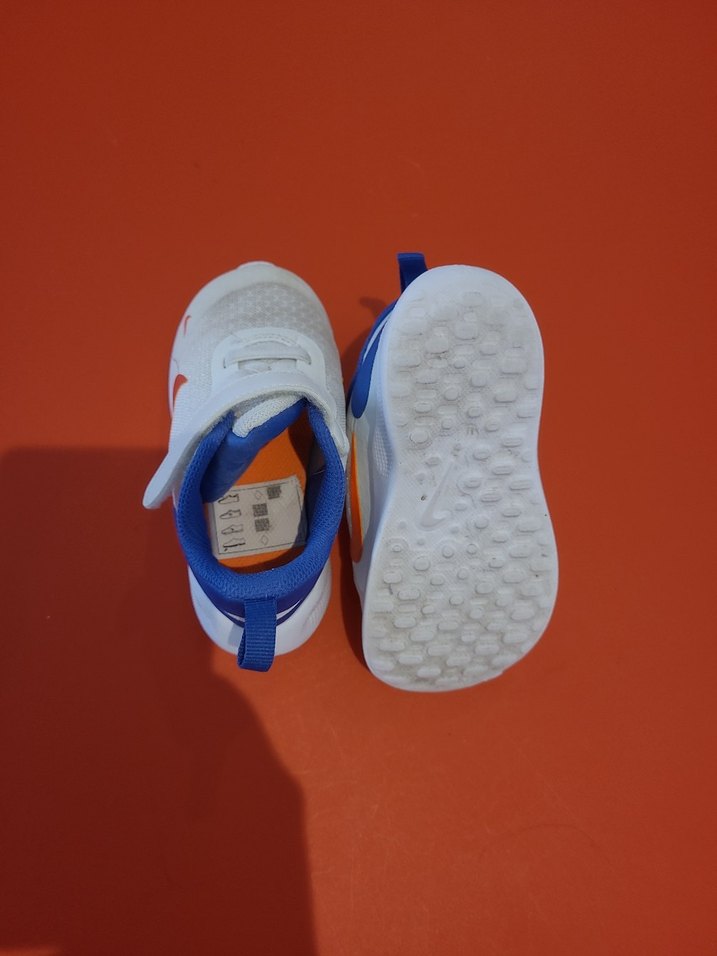 Nike Çocuk Beyaz Spor Ayakkabı - Görsel 3