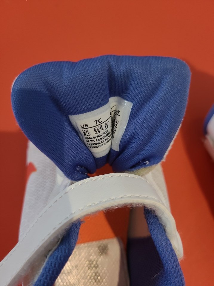 Nike Çocuk Beyaz Spor Ayakkabı - Görsel 4