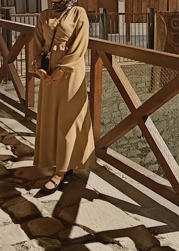 Camel Renkli Uzun Elbise