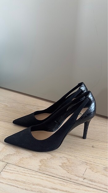 Stradivarius Stiletto