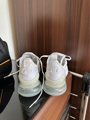 36,5 Beden beyaz Renk Nike 270 spor ayakkabı