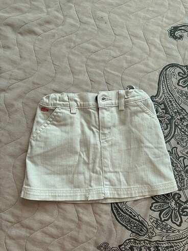 Lacoste etek