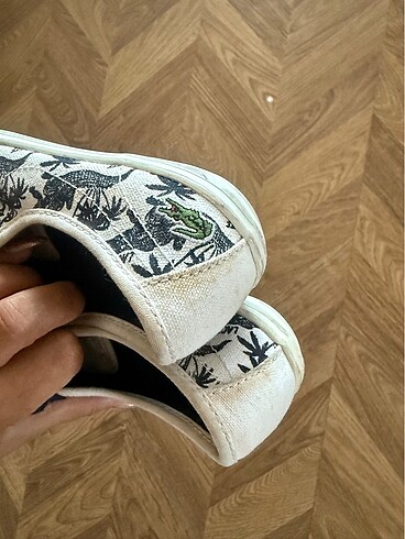 32 Beden Lacoste kız ayakkabı