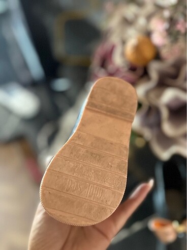 20 Beden Mini melissa kısa bot
