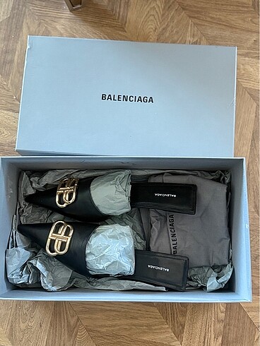 Balenciaga 38 numara terlik