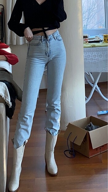Trendyolmilla flare jeans