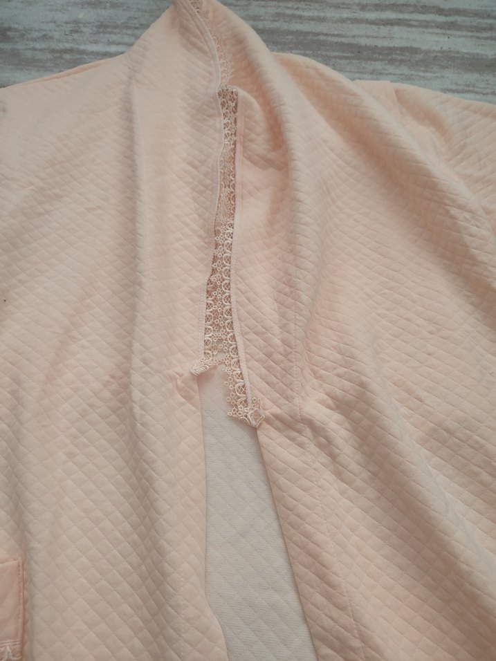 Bej Uzun Rahat Kesim Kadın Bornoz - Görsel 4