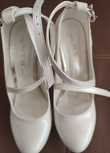 36 Beden beyaz Renk Prego htr topuklu gelinlik ayakkabısı 36 numara.