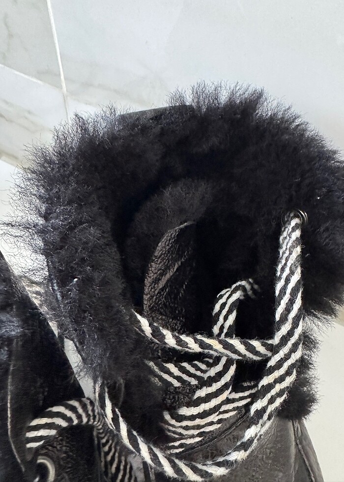 İçi orjinal kürklü bot - Görsel 2