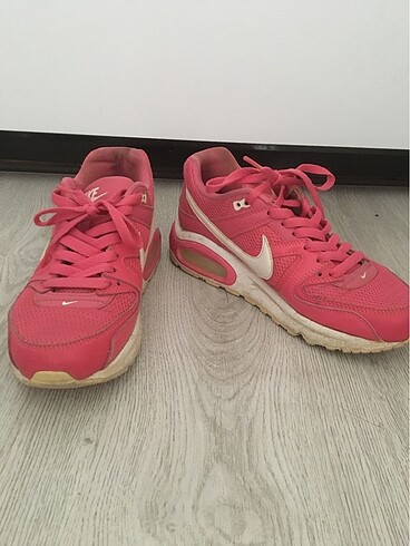 38,5 Beden Orjinal Nike air max