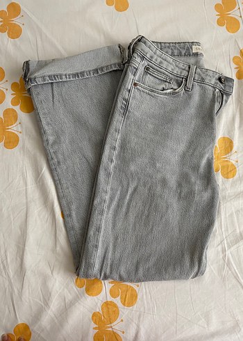 Gri Bol Kesim Kadın Kot Pantolon