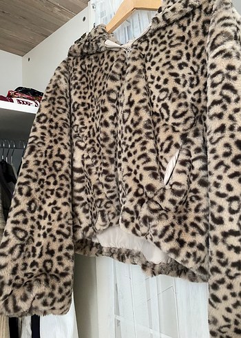 Leopar Desenli Kadın Suni Kürk Ceket