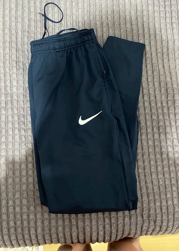 Nike l/xl