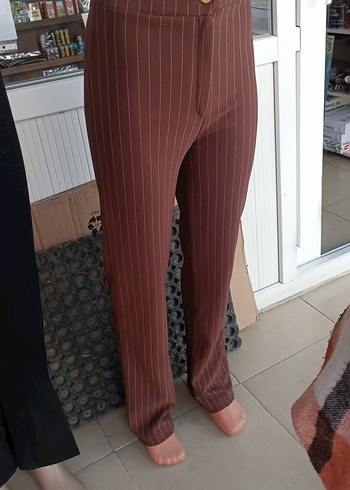 Kahverengi Pilili Kadın Kumaş Pantolon - Görsel 2