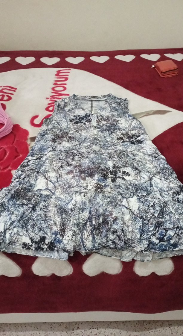 Gri Desenli V Yaka Uzun Kadın Elbise - Görsel 3