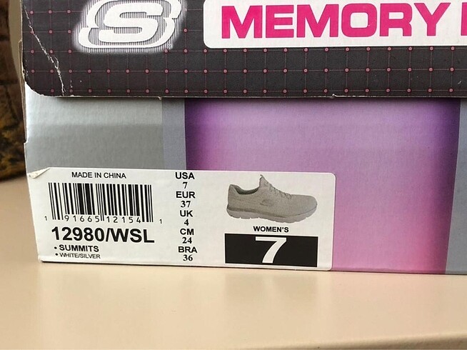37 Beden beyaz Renk Skechers Kadın Yürüyüş Koşu ayakkabısı