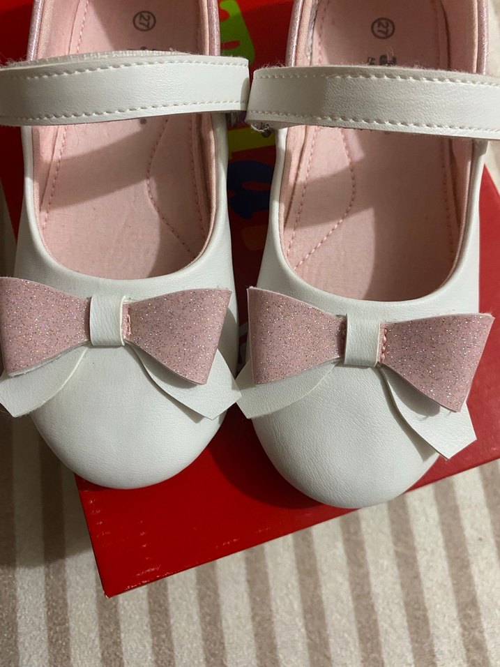 Kız Çocuk Beyaz Fiyonklu Babet - Görsel 2