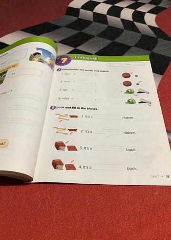  Beden Renk Speak! Kids 1 Çocuk Kitabı