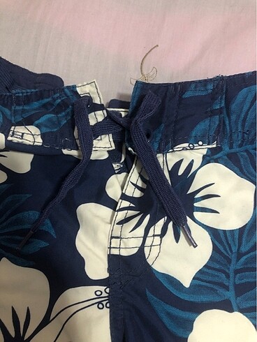 Deniz şortu ( çocuk) H&M marka - Görsel 2