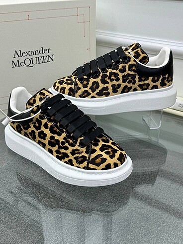 Alexander McQueen ALEXANDER MCQUEEN LEOPAR