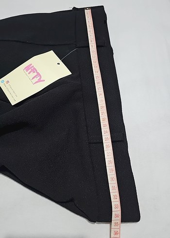 Diğer Siyah Kadın Piliseli Kumaş Pantolon