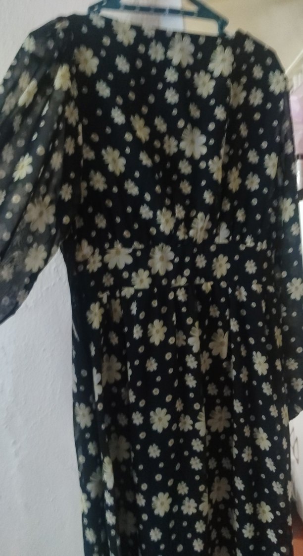 Uzun Kollu Siyah Çiçek Desenli Bohem Elbise - Görsel 4