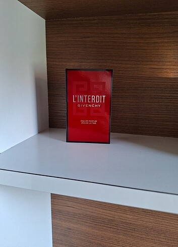 L'interdit rouge ultime