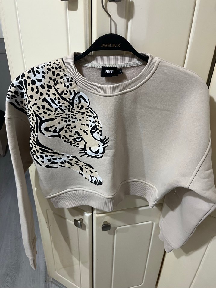 Gri Leopar Baskılı Kadın Sweatshirt - Görsel 3