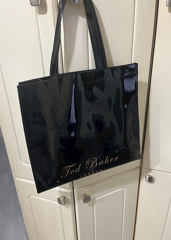 Ted Baker Parlak Siyah Kadın Omuz Çantası - Görsel 3
