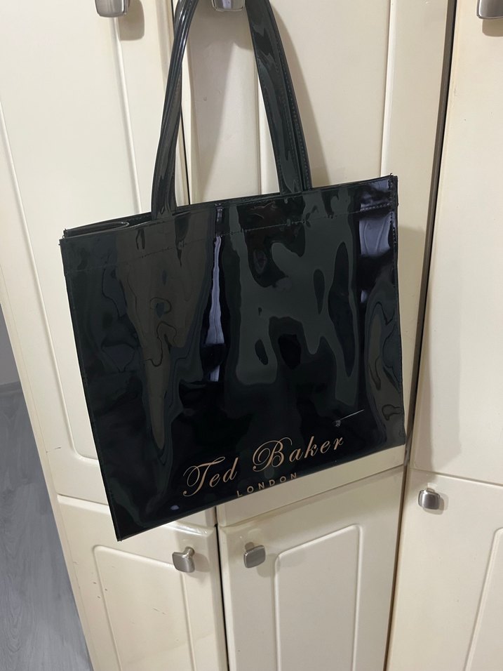 Ted Baker Parlak Siyah Kadın Omuz Çantası - Görsel 3