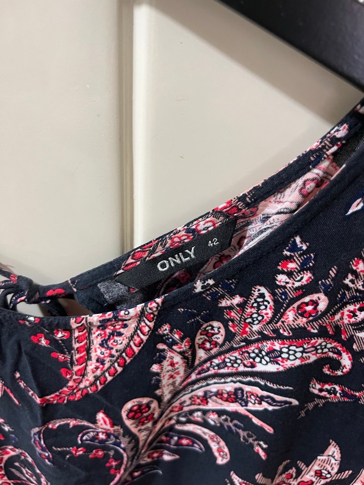 Bohem V Yaka Kısa Kollu Mini Tulum - Görsel 2