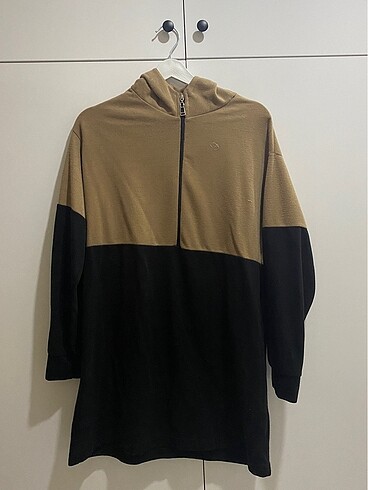 Kapşonlu sweat