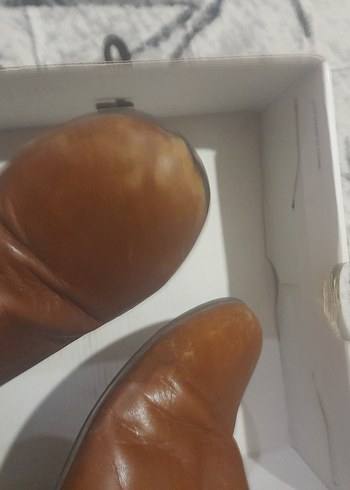 Bej Deri Kadın Dizüstü Botlar - Görsel 4