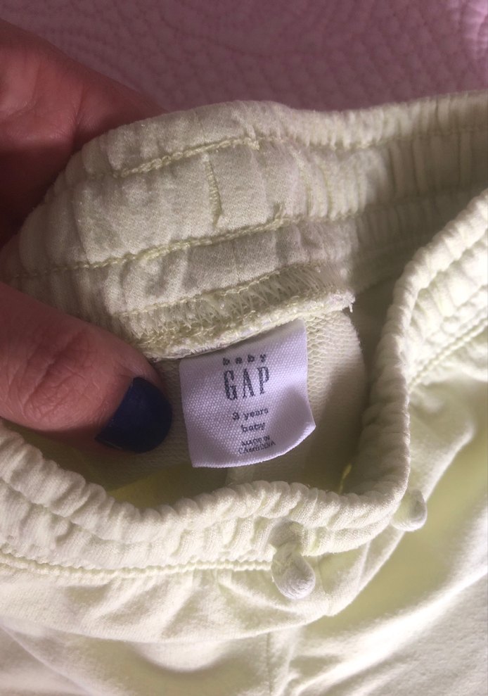 Orijinal sezon ürünü 3 yaş şort - Görsel 3