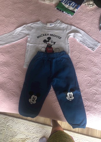 Mickey Mouse Baskılı Erkek Bebek Uzun Kollu Takım 3-4 yaş - Görsel 2