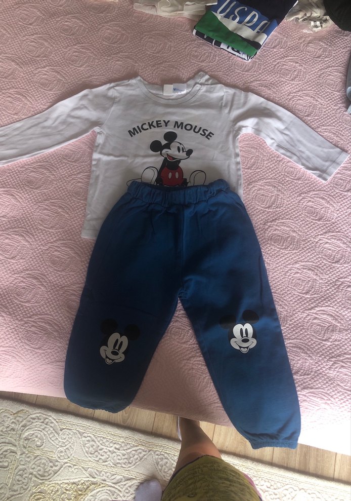 Mickey Mouse Baskılı Erkek Bebek Uzun Kollu Takım 3-4 yaş - Görsel 2