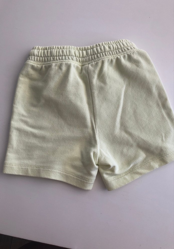 Gap marka 3 yaş sarı renk şort - Görsel 3
