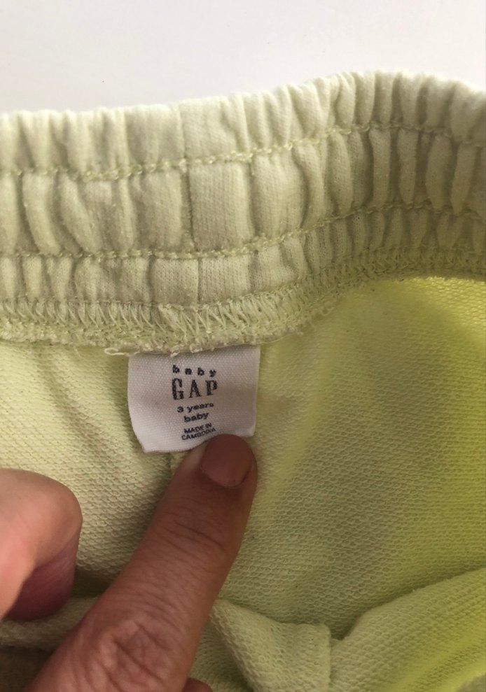 Gap marka 3 yaş sarı renk şort - Görsel 2