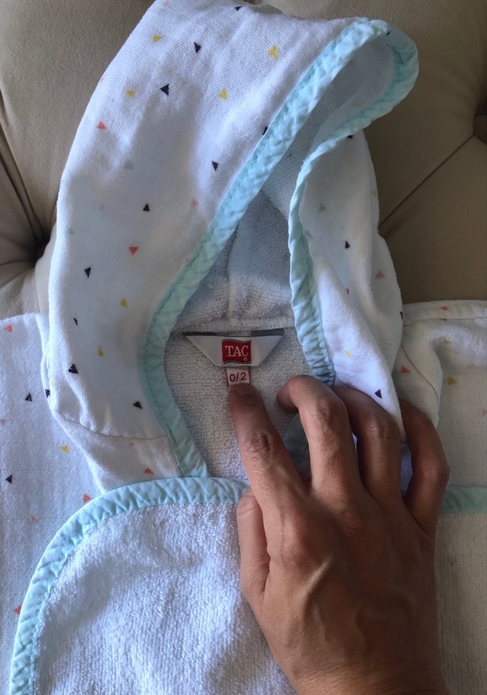 Kapuşonlu taç marka deniz ve havuz panço havlu - Görsel 2