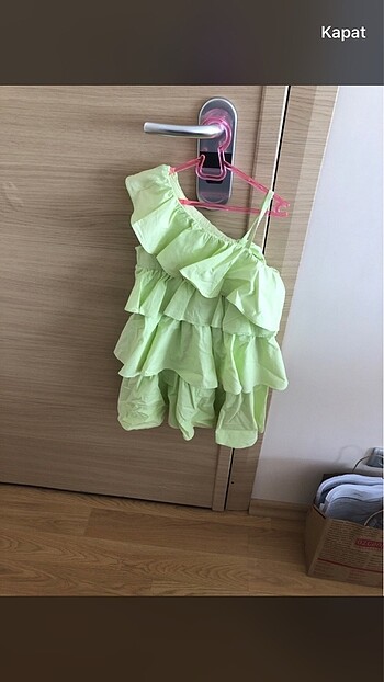 Zara marka 7 yaş kız çocuk tek omuz elbise
