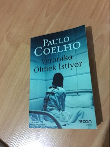 Veronika ölmek istiyor